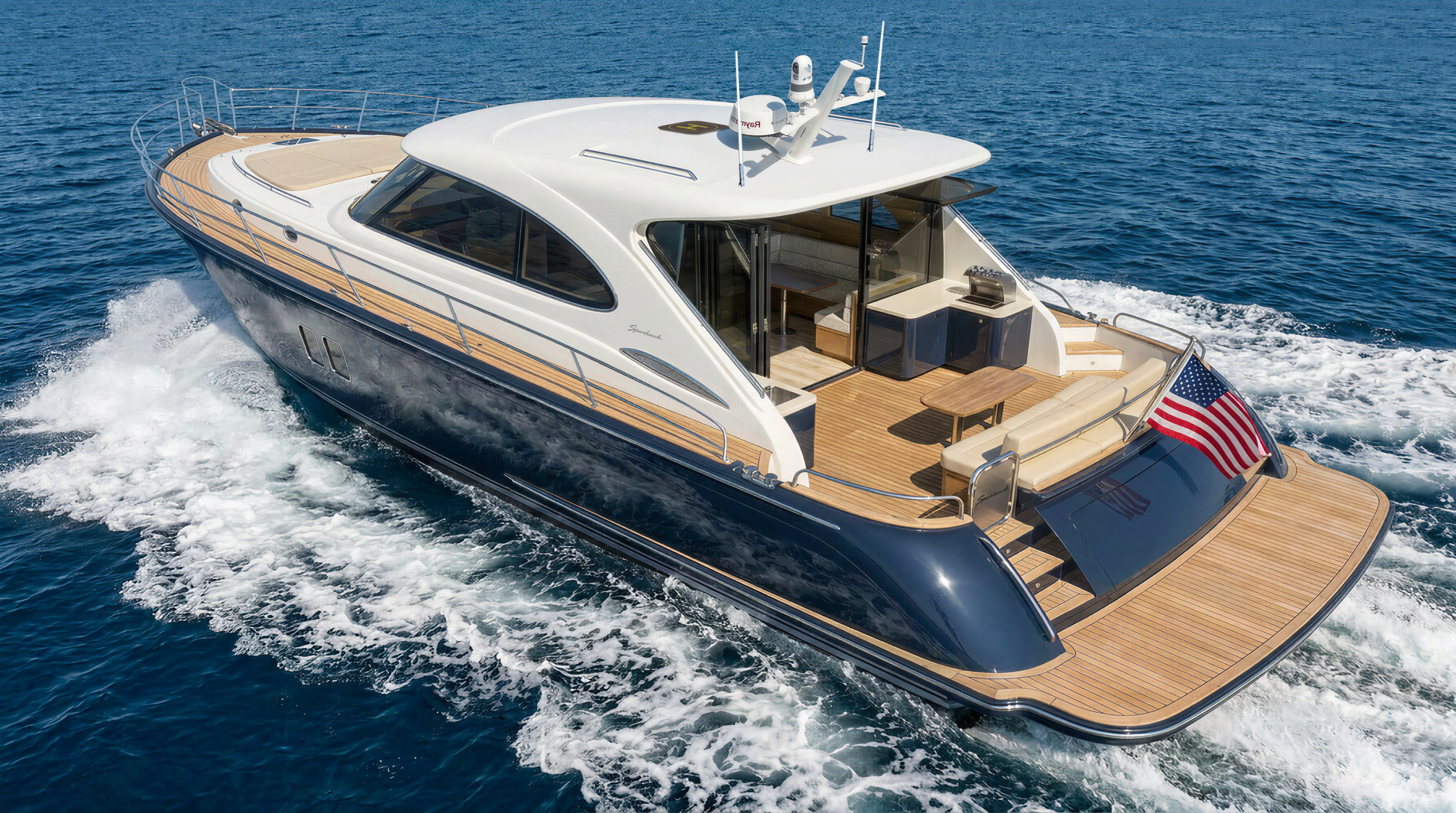Sparhawk 50 exterior and life on board